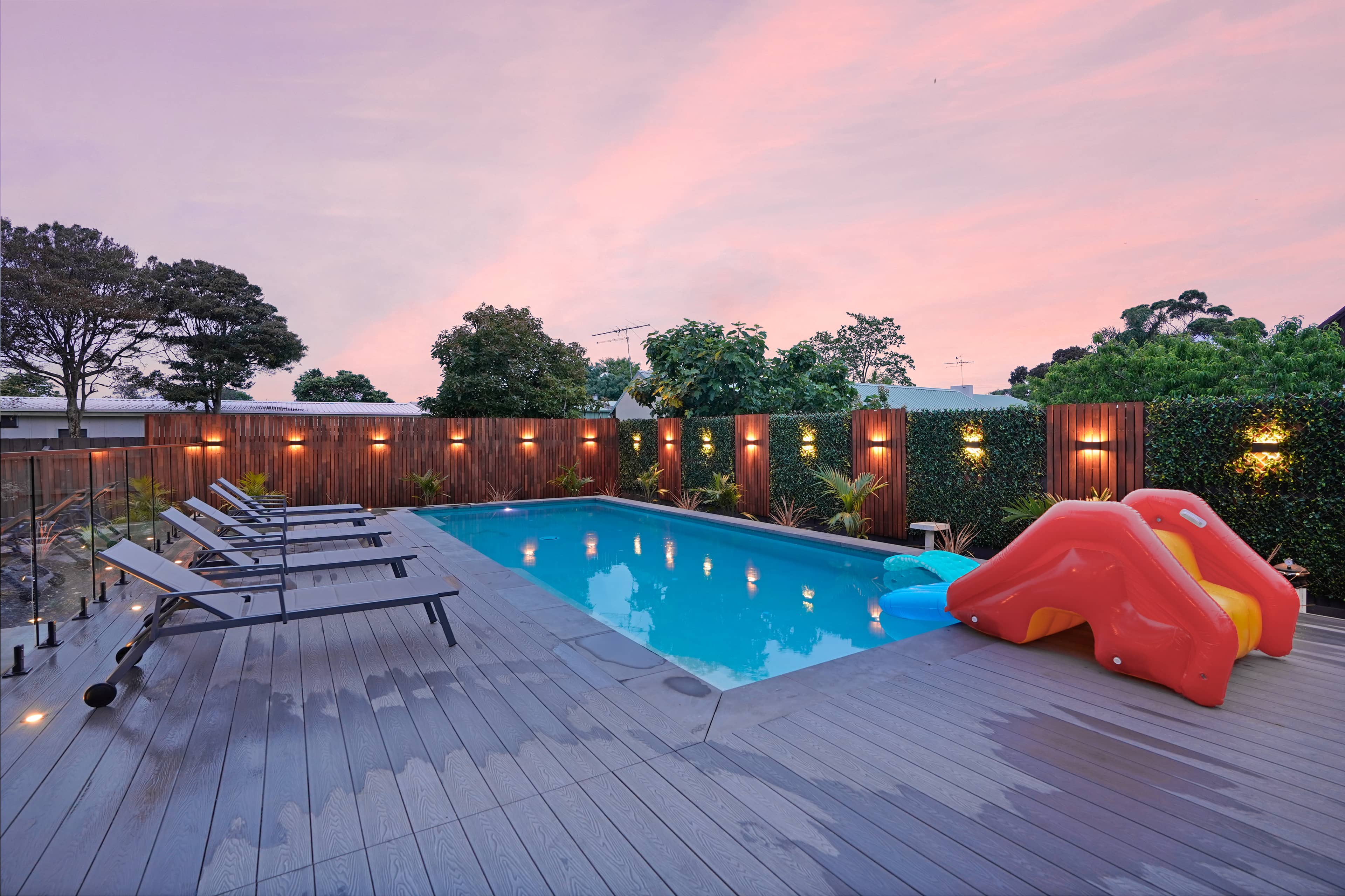 MAX Entertain Beachside Retreat - Amazing Backyard - Photo 9